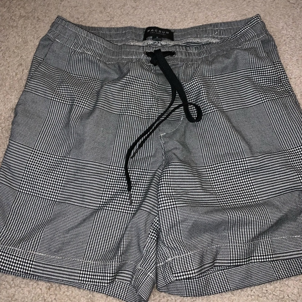 Volley Shorts